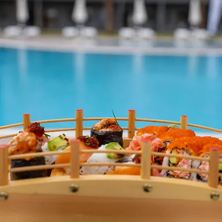 酒店 Maya World 4*