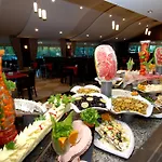 Hotel Maya World