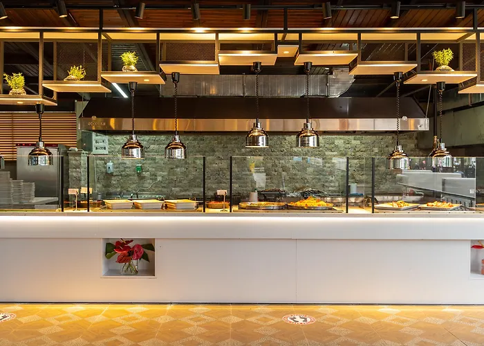 Hotel Maya World