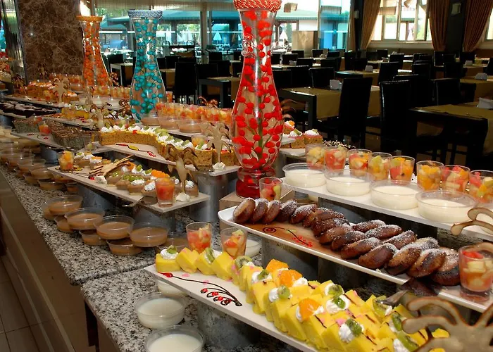 Hotel Maya World 4*