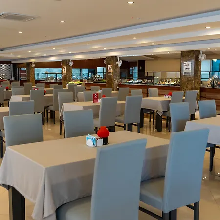 Maya World Hotel 4*