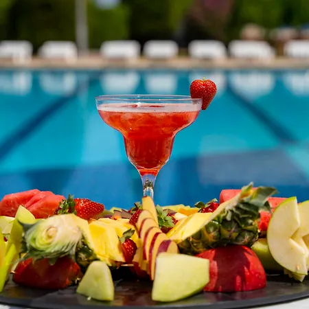 Maya World Hotel 4*