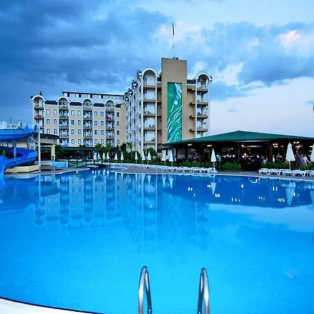 Maya World Otel
