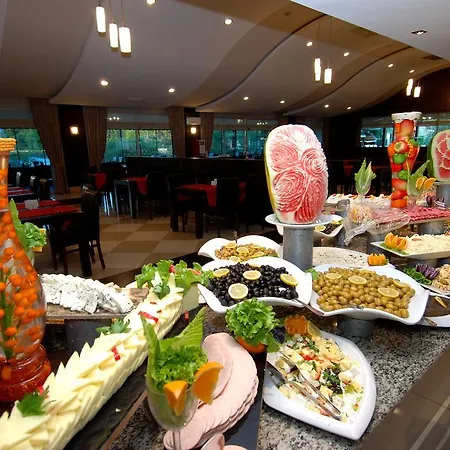 Hotel Maya World